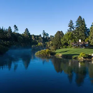 huka-lodge.rotoruahotelsnz.com/